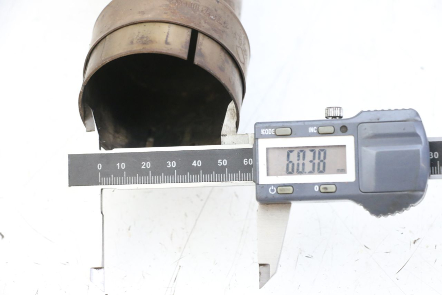 photo de SILENCIEUX YAMAHA FZ1 FAZER 1000 (2007 - 2009) - Détail de la pièce