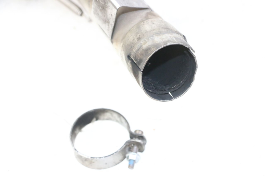 photo de SILENCIEUX YAMAHA FZS FAZER 600 (2001 - 2003) - Gros plan technique