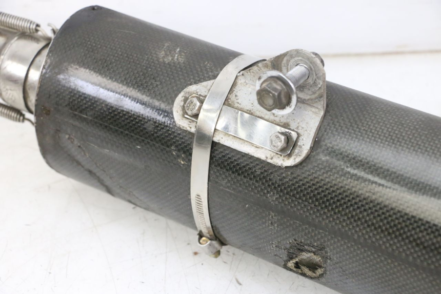 photo de SILENCIEUX YAMAHA FZS FAZER 600 (2001 - 2003) - Points de fixation