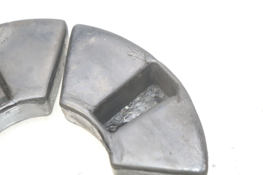 photo de SILENTBLOC COURONNE ROYAL ENFIELD BULLET CLASSIC 500 (2017 - 2020) - Zoom état d’usage