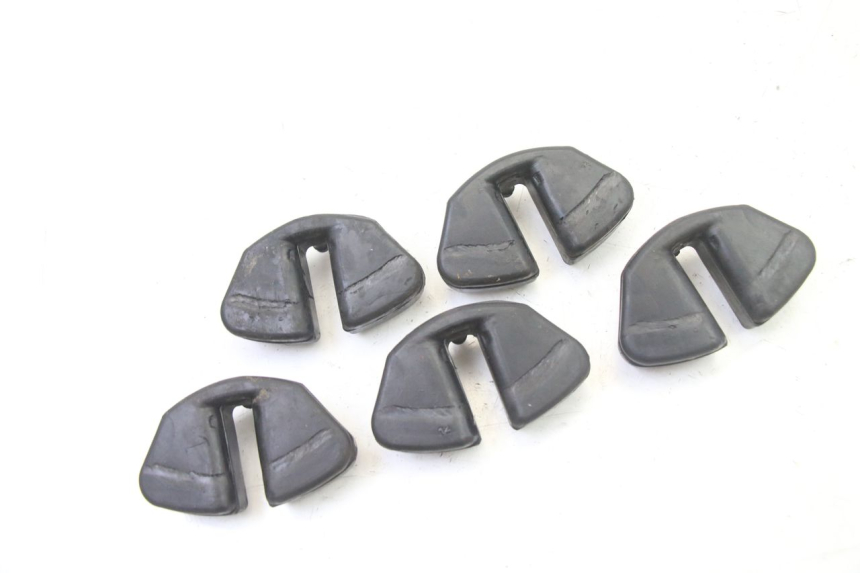 photo de SILENTBLOC COURONNE SUZUKI GS GSE 500 (2001 - 2003) - Zoom état d’usage