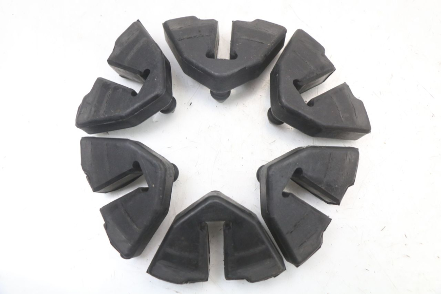 photo de SILENTBLOC COURONNE SUZUKI GSX E 250 (1982 - 1983) - Zoom état d’usage