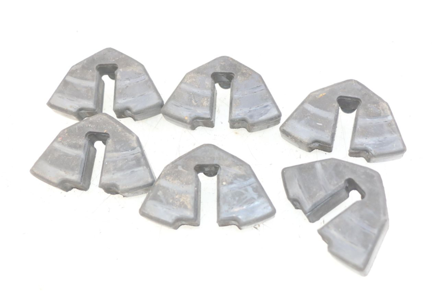 photo de SILENTBLOC COURONNE SUZUKI GSX-F GSX  F 1100 (1988 - 1994) - Détail de la pièce