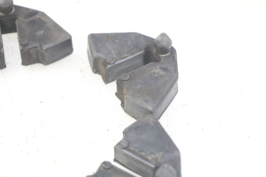 photo de SILENTBLOC COURONNE SUZUKI GSX-F GSX  F 1100 (1988 - 1994) - Autre angle de vue