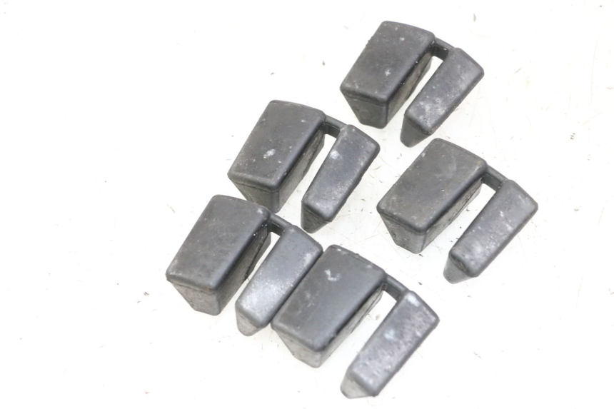 photo de SILENTBLOC COURONNE KIDEN KD125-G 125 (2018 - 2022) - Détail de la pièce