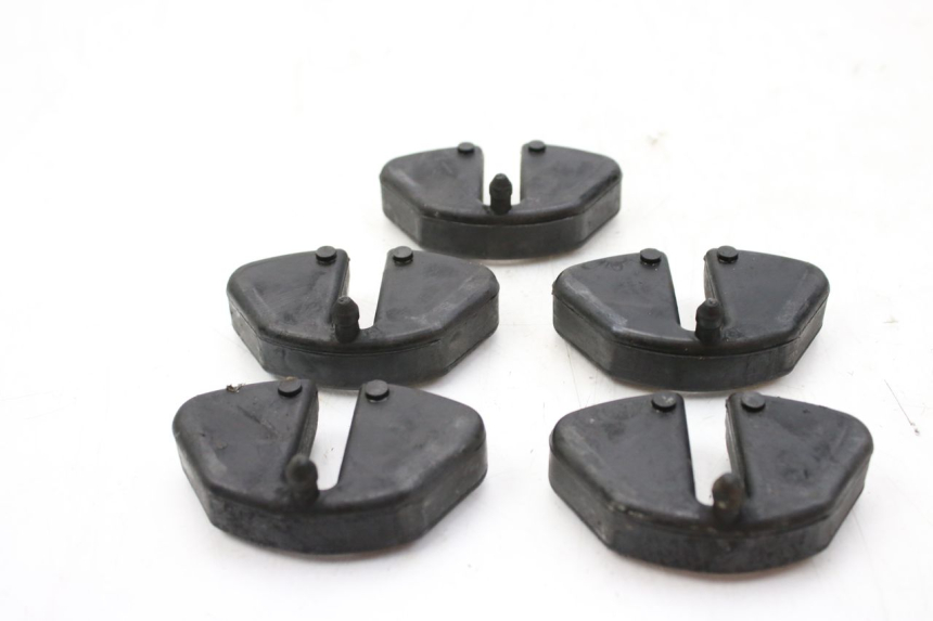 photo de SILENTBLOC COURONNE SUZUKI SV S 650 (1999 - 2002) - Autre angle de vue