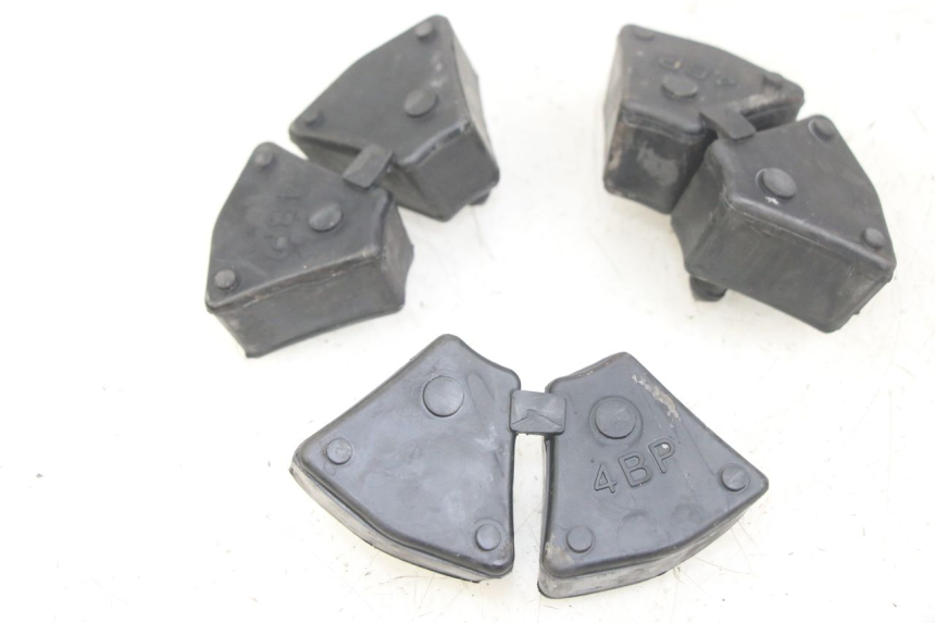 photo de SILENTBLOC COURONNE YAMAHA XJN DIVERSION 600 (2000 - 2003) - Détail de la pièce