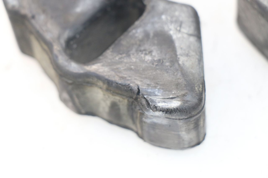 photo de SILENTBLOC COURONNE HONDA XLV VARADERO 125 (2000 - 2006) - Détail de la pièce