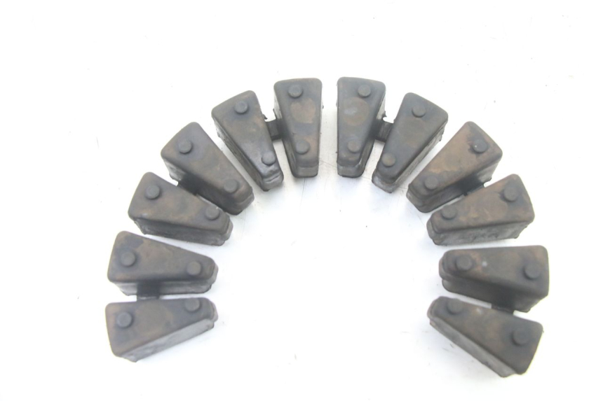 photo de SILENTBLOC COURONNE YAMAHA FZS FAZER 600 (2001 - 2003) - Zoom état d’usage