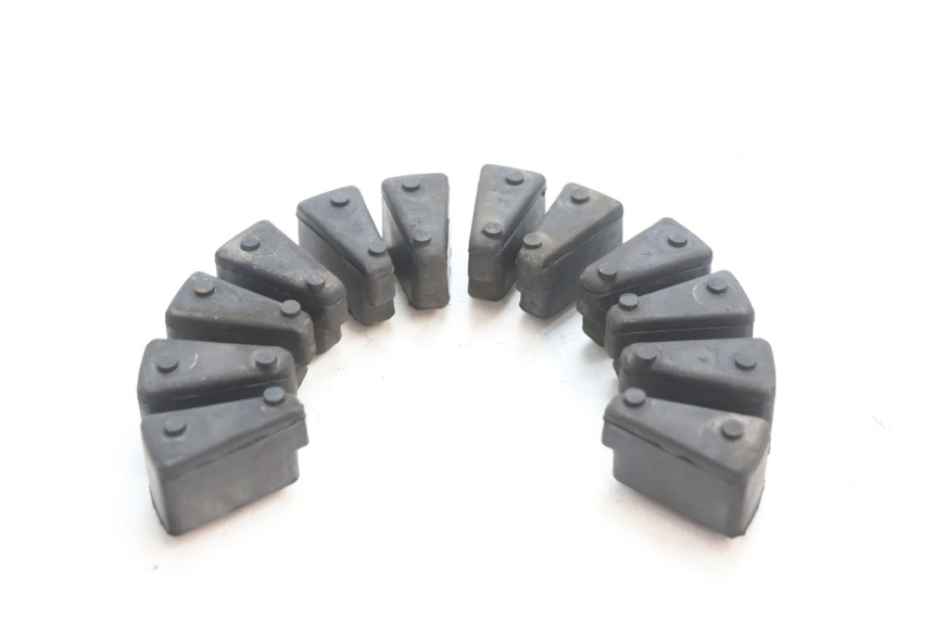 photo de SILENTBLOC COURONNE YAMAHA YZF R GENESIS 750 (1993 - 1998) - Détail de la pièce
