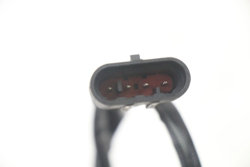 photo de SONDE LAMBDA KYMCO AGILITY 4T 50 (2018 - 2022) - Gros plan technique