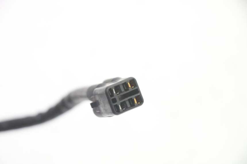 photo de SONDE LAMBDA SUZUKI BURGMAN 125 (2007 - 2014) - Gros plan technique