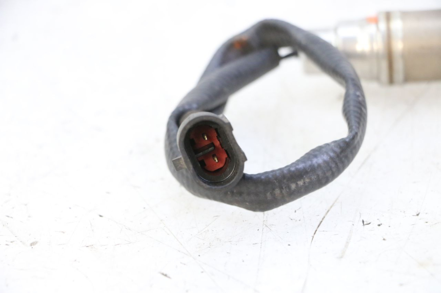 photo de SONDE LAMBDA PIAGGIO MP3 500 (2014 - 2017) - Gros plan technique