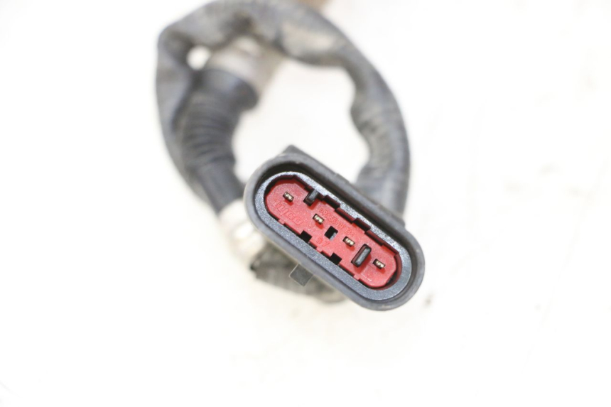 photo de SONDE LAMBDA PIAGGIO MP3 RL 250 (2006 - 2010) - Vue d’ensemble