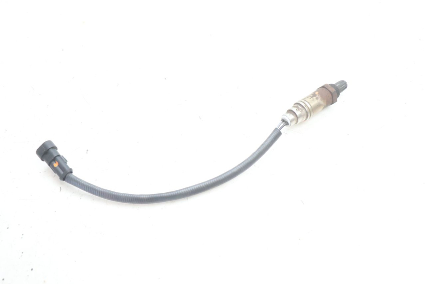 photo de SONDE LAMBDA PIAGGIO MP3 500 (2016 - 2018) - Gros plan technique