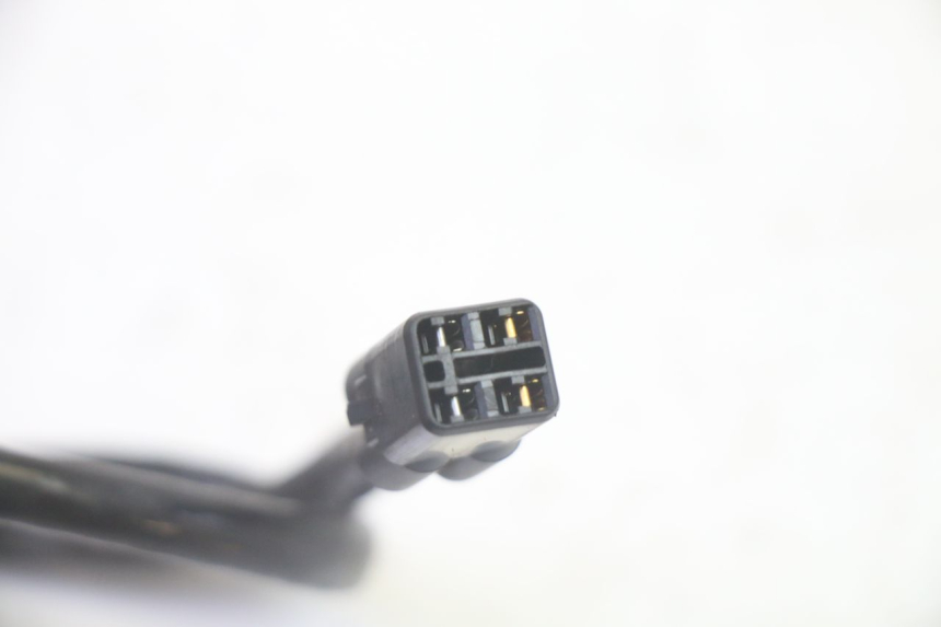 photo de SONDE LAMBDA YAMAHA X-MAX XMAX 125 (2010 - 2013) - Gros plan technique