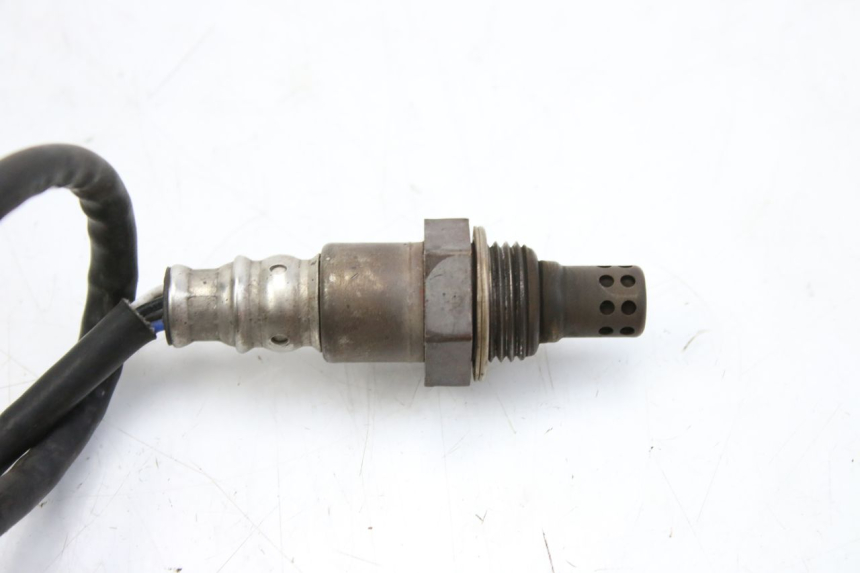 photo de SONDE LAMBDA YAMAHA XP T-MAX TMAX ABS 500 (2004 - 2007) - Gros plan technique