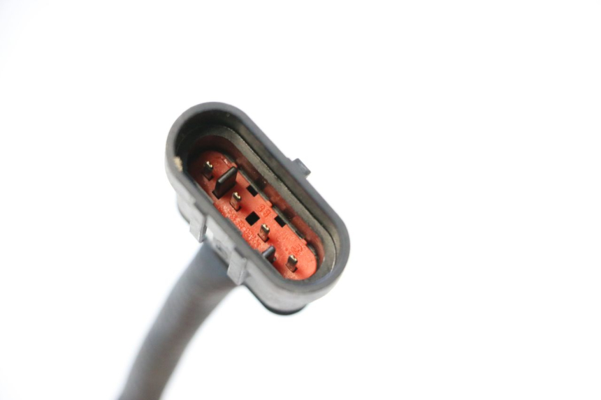 photo de SONDE LAMBDA PIAGGIO ZIP 4T 50 (2018 - 2020) - Autre angle de vue