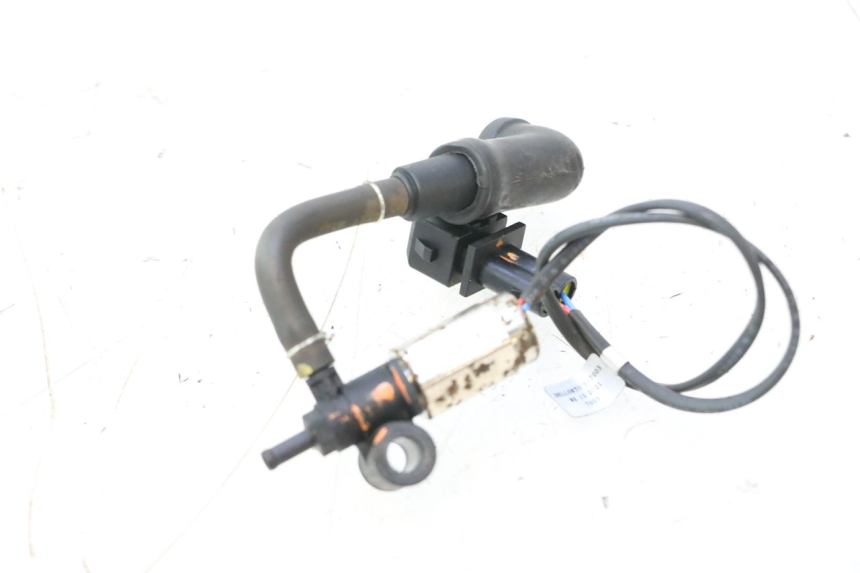 photo de SONDE PRESSION AIR KYMCO AGILITY 4T 50 (2018 - 2022) - Gros plan technique