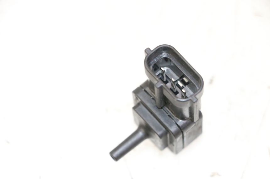 photo de SONDE PRESSION AIR SUZUKI BURGMAN 125 (2007 - 2014) - Détail de la pièce