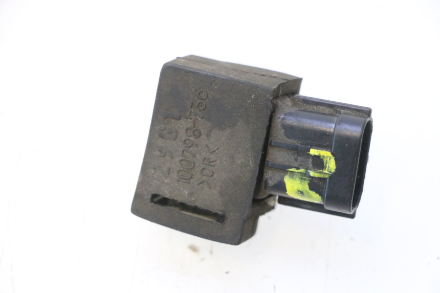 photo de SONDE PRESSION AIR SUZUKI BURGMAN 125 (2007 - 2014) - Autre angle de vue