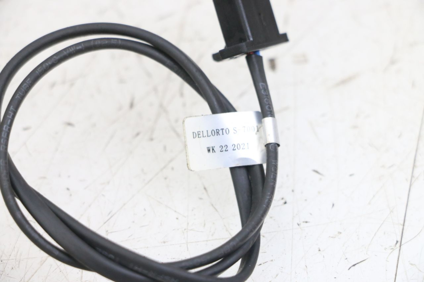 photo de SONDE PRESSION AIR SYM CROX 4T 50 (2016 - 2023) - Autre angle de vue