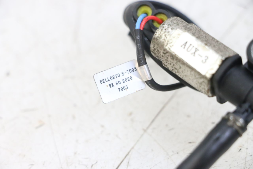 photo de SONDE PRESSION AIR SYM CROX 4T 50 (2016 - 2023) - Autre angle de vue