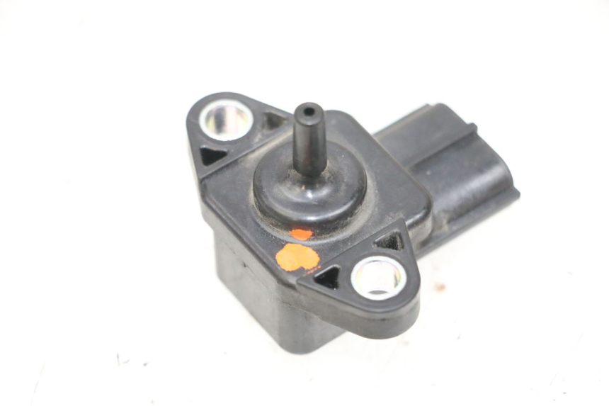 photo de SONDE PRESSION AIR YAMAHA FJR ABS 1300 (2006 - 2012) - Zoom état d’usage