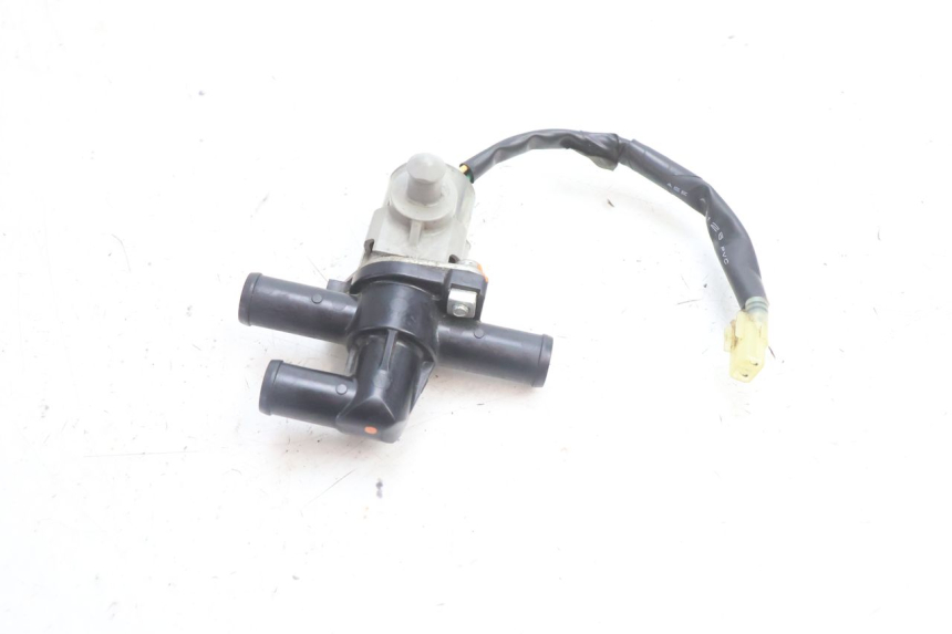 photo de SONDE PRESSION AIR YAMAHA FZ8 800 (2010 - 2016) - Autre angle de vue