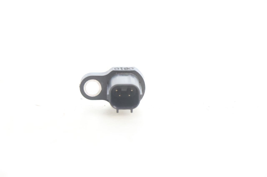 photo de SONDE PRESSION AIR YAMAHA FZ8 800 (2010 - 2016) - Autre angle de vue