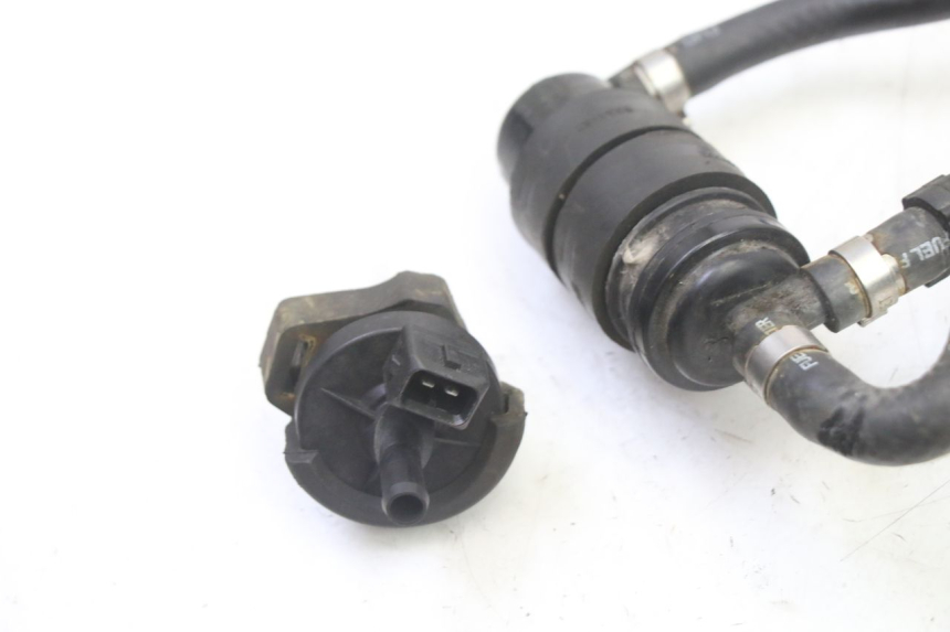 photo de SONDE PRESSION AIR BMW G310 R 310 (2016 - 2020) - Vue d’ensemble