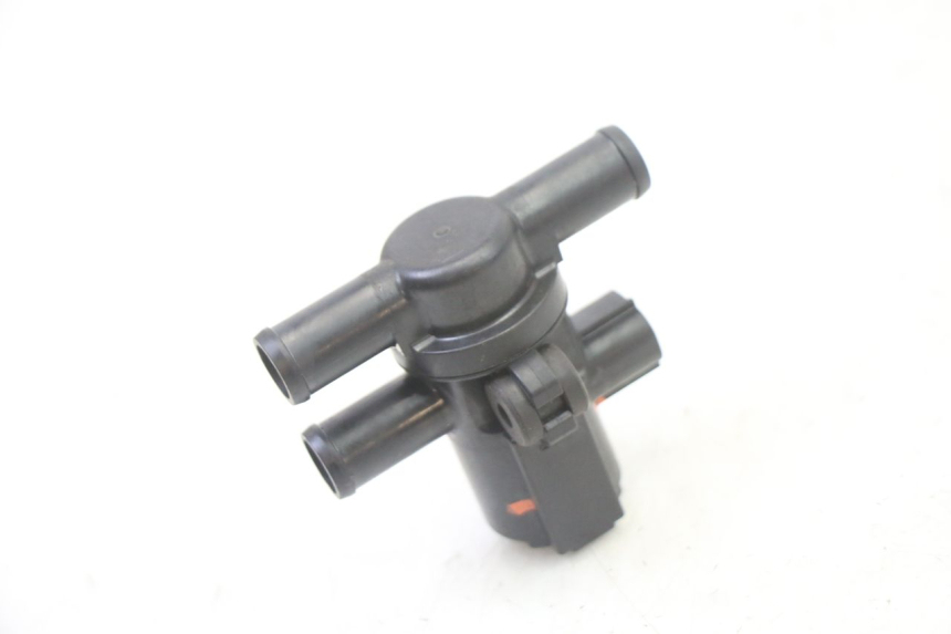 photo de SONDE PRESSION AIR SUZUKI GSR 750 (2011 - 2017) - Zoom état d’usage