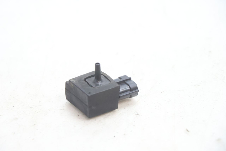 photo de SONDE PRESSION AIR SUZUKI GSR 600 (2005 - 2012) - Détail de la pièce