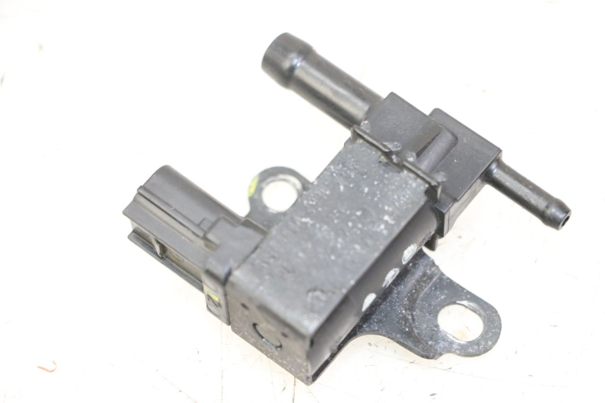 photo de SONDE PRESSION AIR HONDA FORZA 125 (2021 - 2025) - Zoom état d’usage