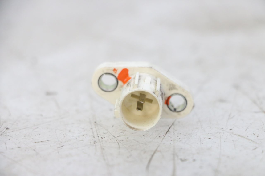 photo de SONDE PRESSION AIR SYM JOYMAX 125 (2010 - 2017) - Zoom état d’usage