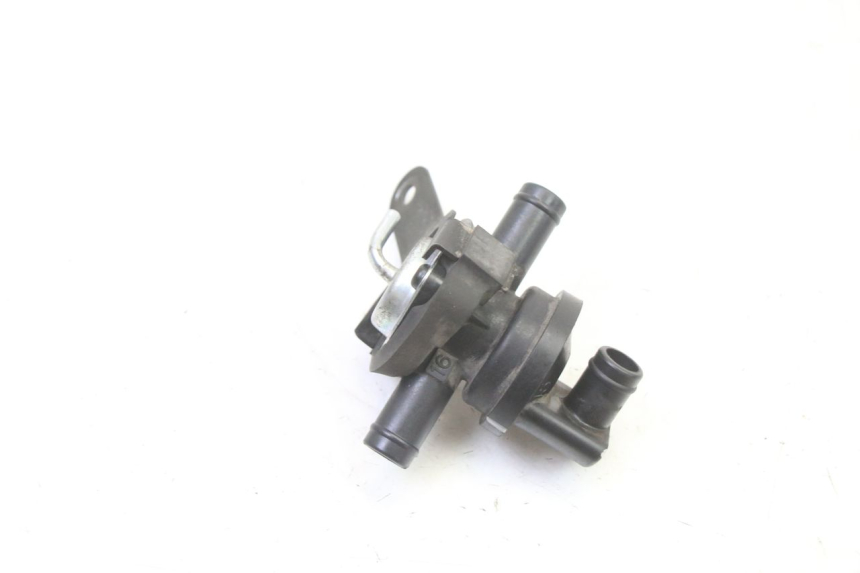 photo de SONDE PRESSION AIR HONDA NTV DEAUVILLE 650 (2001 - 2006) - Détail de la pièce