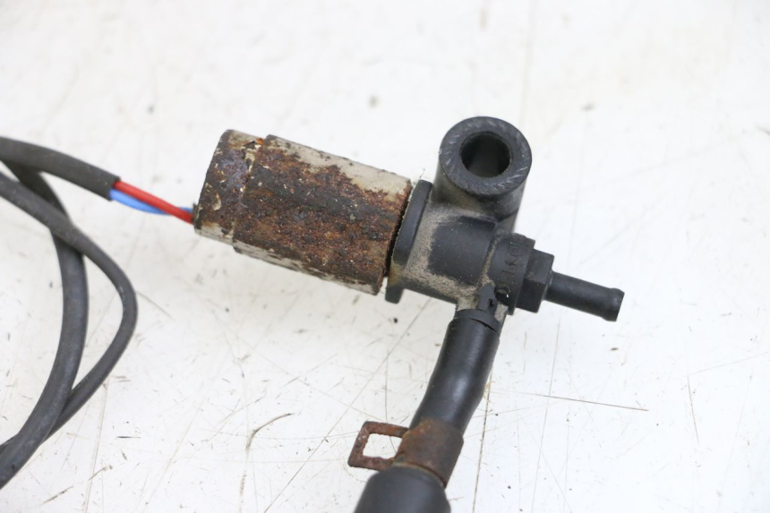 photo de SONDE PRESSION AIR EUROCKA R8 4T 50 (2013 - 2022) - Gros plan technique