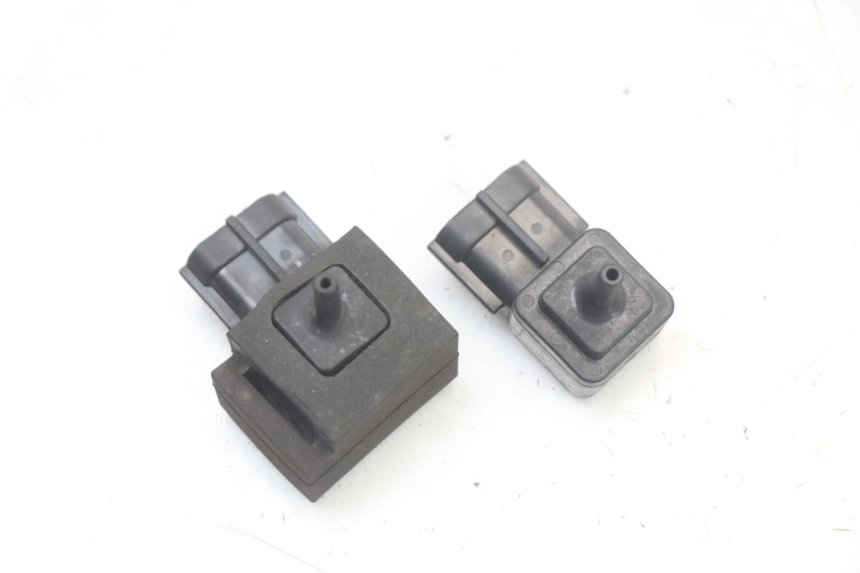 photo de SONDE PRESSION AIR SUZUKI GSR 750 (2011 - 2017) - Vue principale