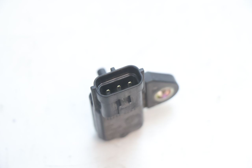 photo de SONDE PRESSION AIR SUZUKI SV S 650 (2003 - 2009) - Autre angle de vue