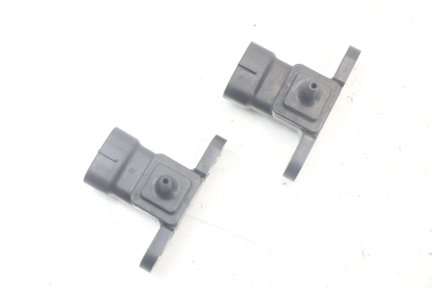 photo de SONDE PRESSION AIR YAMAHA TDM ABS 900 (2002 - 2014) - Zoom état d’usage