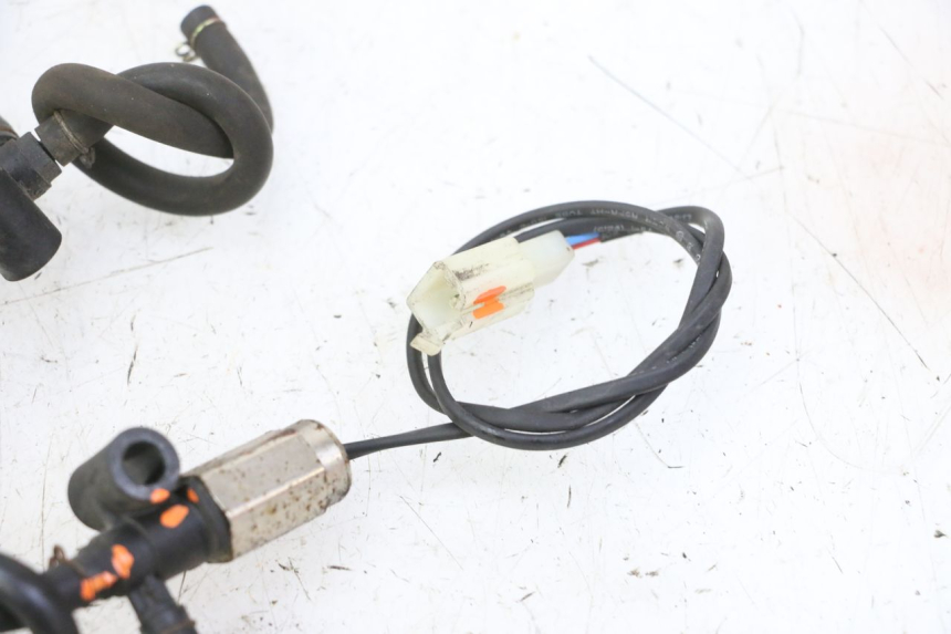 photo de SONDE PRESSION AIR PEUGEOT TWEET 4T 50 (2018 - 2022) - Points de fixation