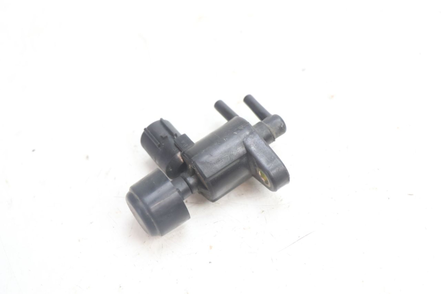photo de SONDE PRESSION AIR HONDA VFR FI RC46 800 (1998 - 2001) - Détail de la pièce