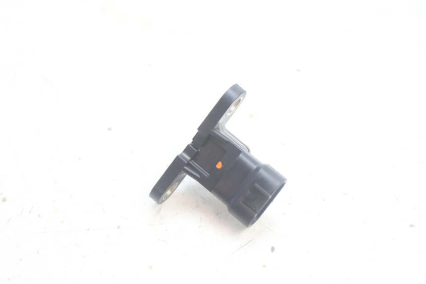 photo de SONDE PRESSION AIR YAMAHA XMAX X-MAX 125 (2006 - 2009) - Autre angle de vue