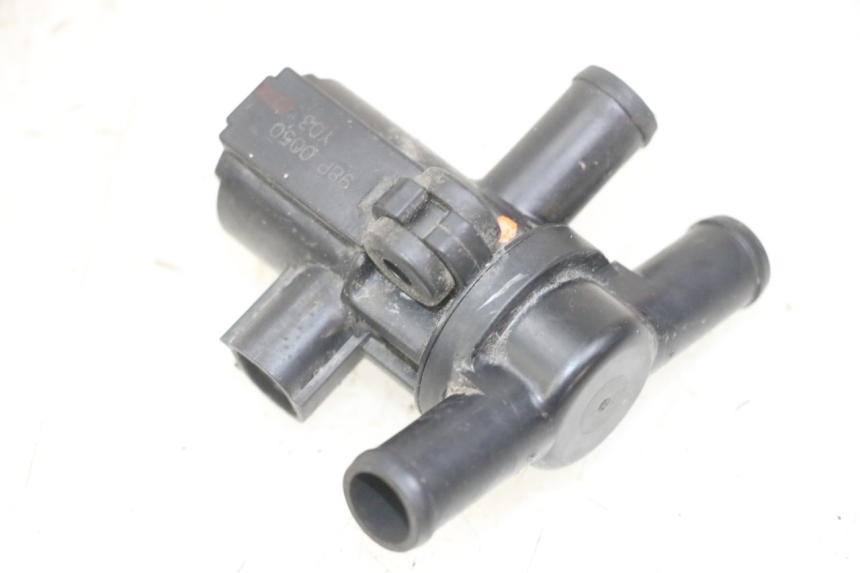 photo de SONDE PRESSION AIR YAMAHA XJ6 ABS 600 (2008 - 2016) - Vue principale