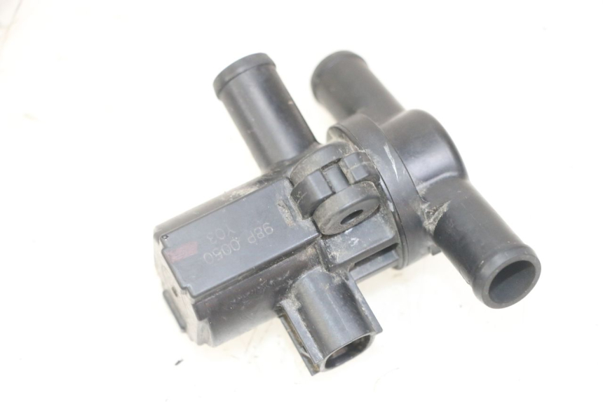 photo de SONDE PRESSION AIR YAMAHA XJ6 ABS 600 (2008 - 2016) - Détail de la pièce