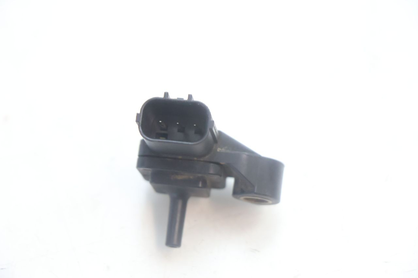 photo de SONDE PRESSION AIR HONDA XLV VARADERO 125 (2007 - 2012) - Gros plan technique
