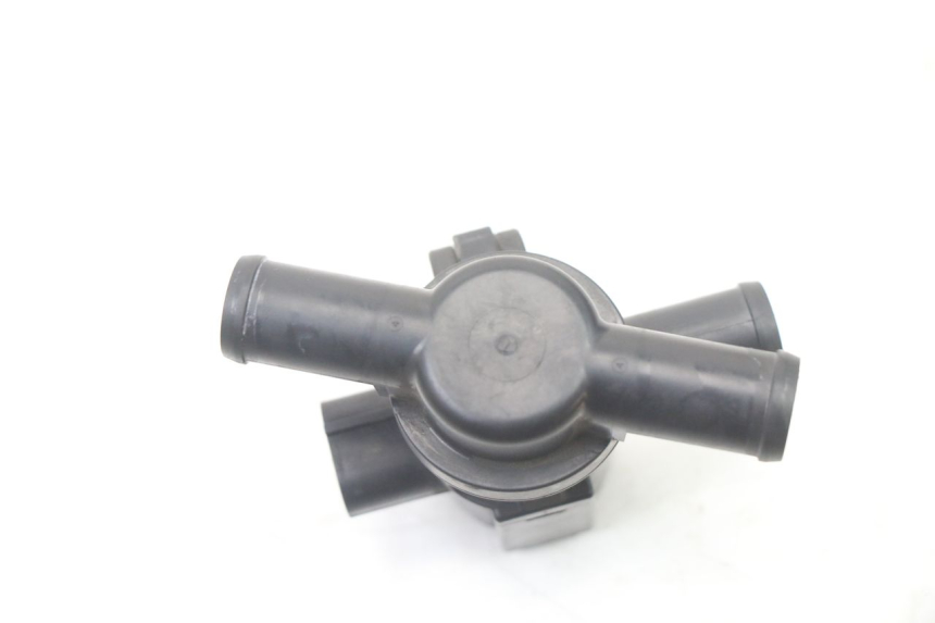 photo de SONDE PRESSION AIR YAMAHA XJ6 600 (2008 - 2016) - Autre angle de vue