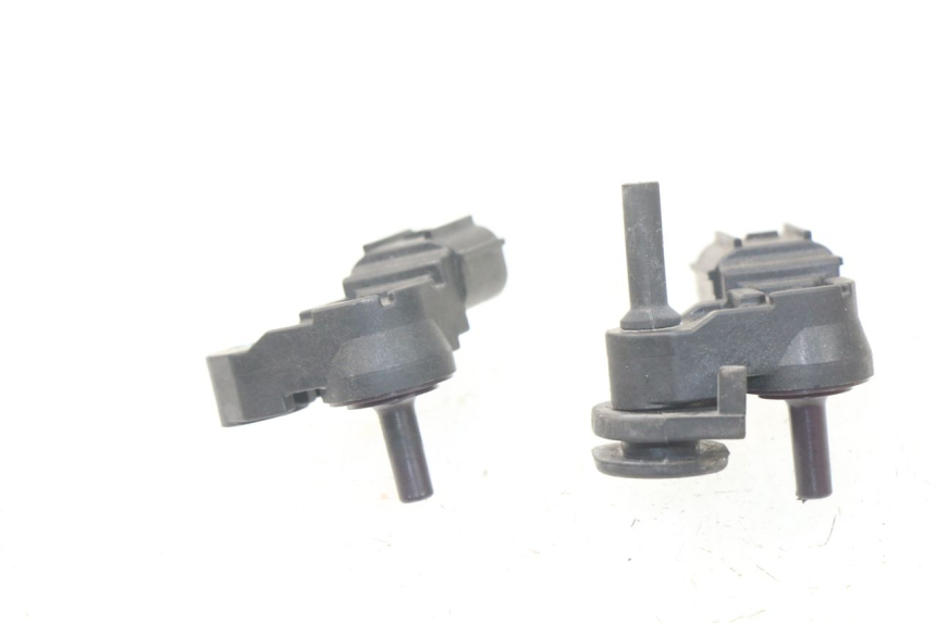 photo de SONDE PRESSION AIR KAWASAKI Z Z900 900 (2017 - 2019) - Zoom état d’usage