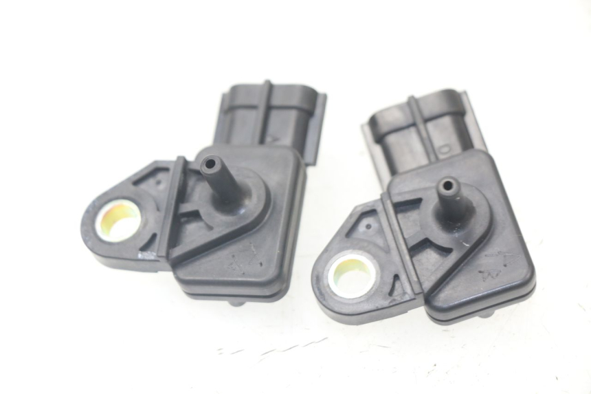 photo de SONDE PRESSION AIR KAWASAKI ZX-6R ZX6R 636 (2003 - 2004) - Autre angle de vue