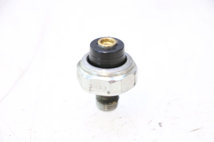 photo de SONDE PRESSION D'HUILE KAWASAKI ER-6 ER6 N 650 (2005 - 2009) - Vue principale